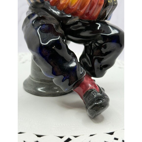 Royal‎ Doulton 2172 Retired Jolly Sailor w/ Accordion Figurine, 6.75" Tall - Picture 10 of 16